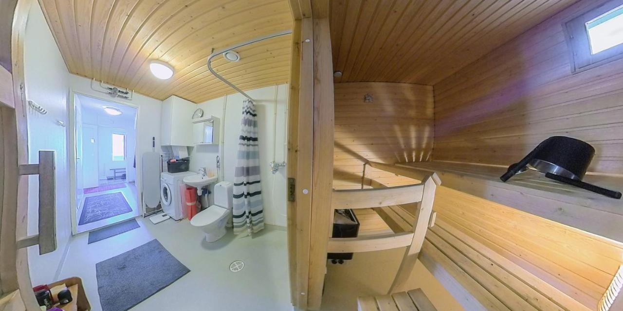 PrivateRoom-YksityinenHuone-ЛичнаяKомната into Oulu Centre-University-BusTrainStation,Sauna Екстериор снимка